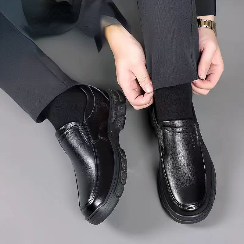 Men’s Loafers  - Slip-On Comfort - Cushioned Sole - Rounded Toe